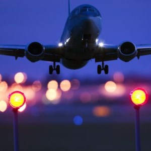 Airline flights, should you take a direct flight or connecting flight?
