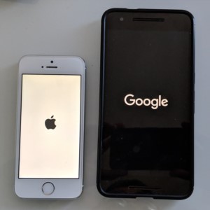 Nexus 6P vs iPhone 5S: Comparing the features of operating systems